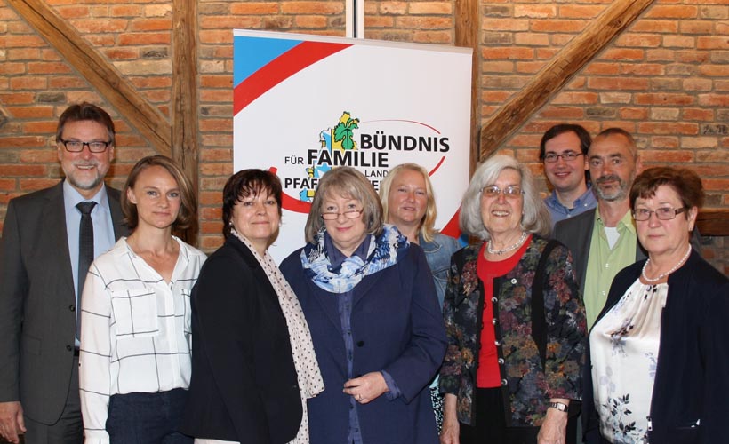 Bündnis für Familie: Ein vorbildliches Netzwerk für den Landkreis - über 60 Partner ziehen Bilanz