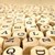 Viele beige Würfel mit Buchstaben aufgedruckt