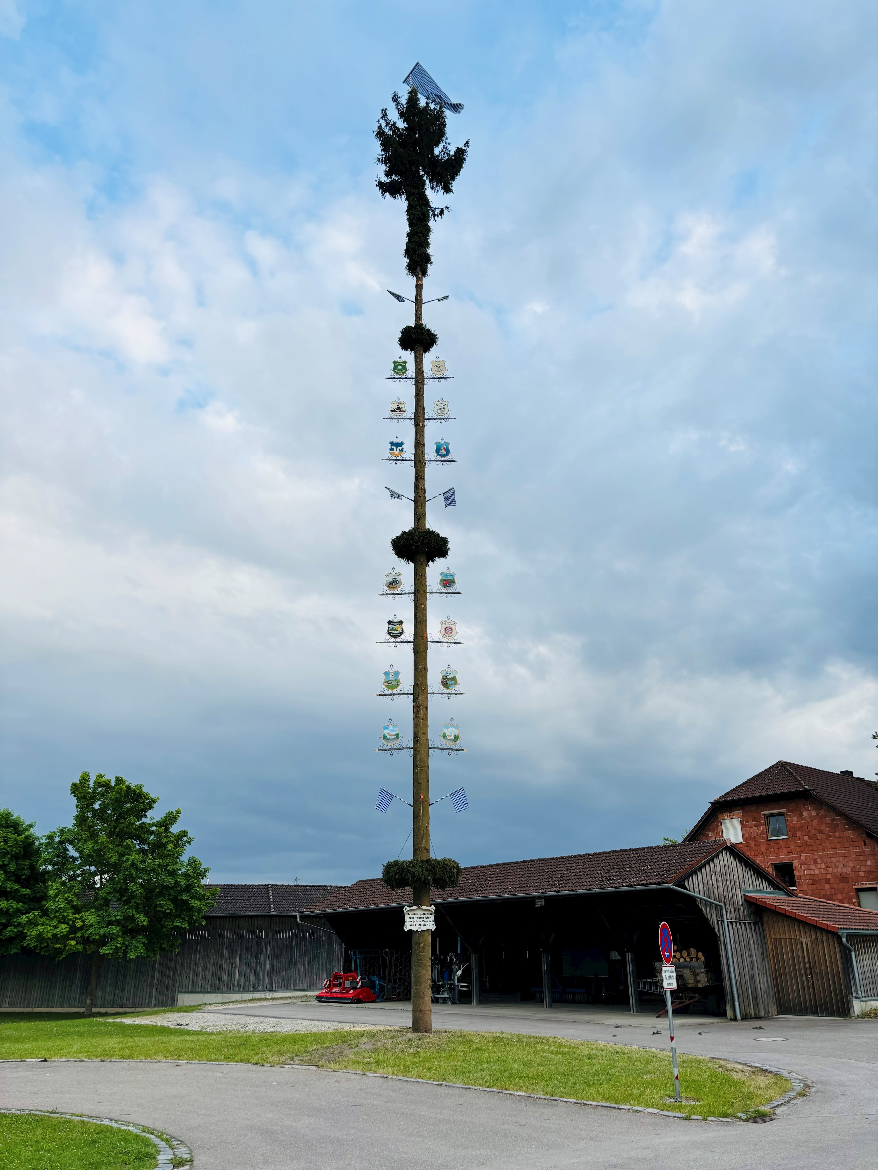Maibaum Burschenverein Freinhausen