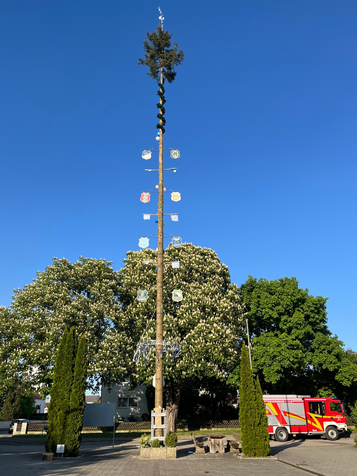 Maibaum FFW Irsching Knodorf