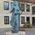 eine "Peretkund-Statue"