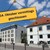 ein Gebäude und eine Aufschrift 14. Oktober vormittags geschlossen