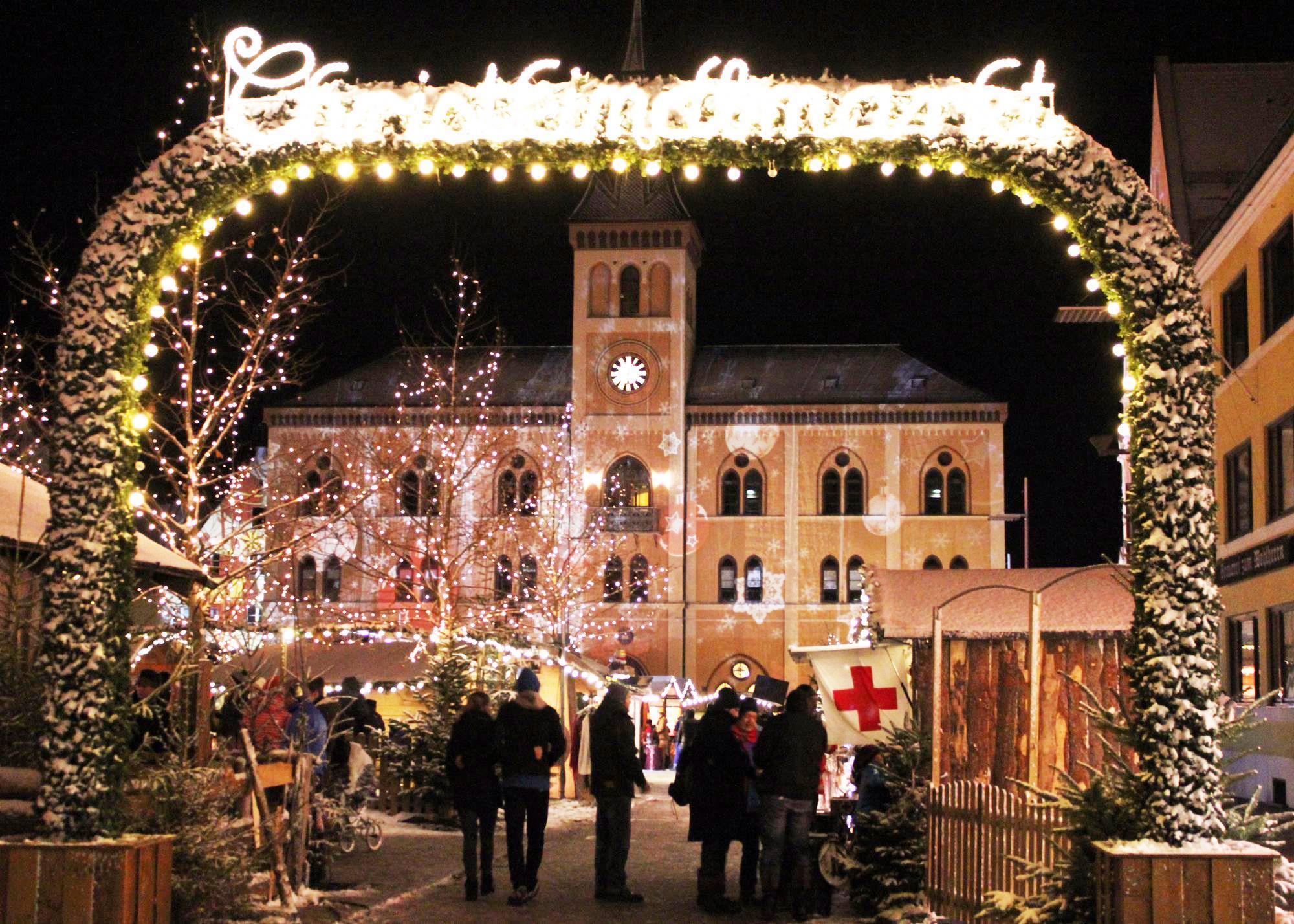 Eingang Christkindlmarkt 
