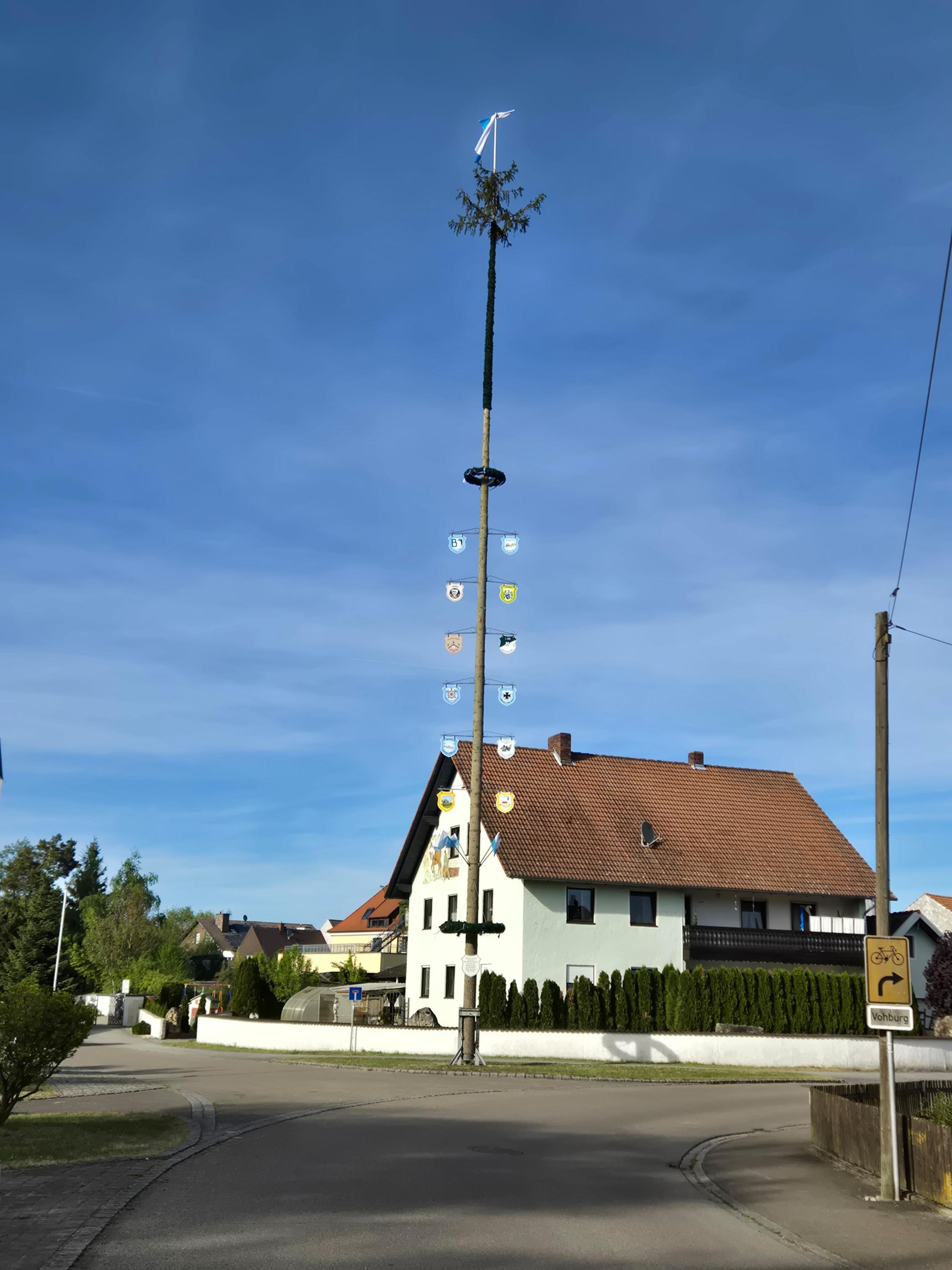 ein Maibaum